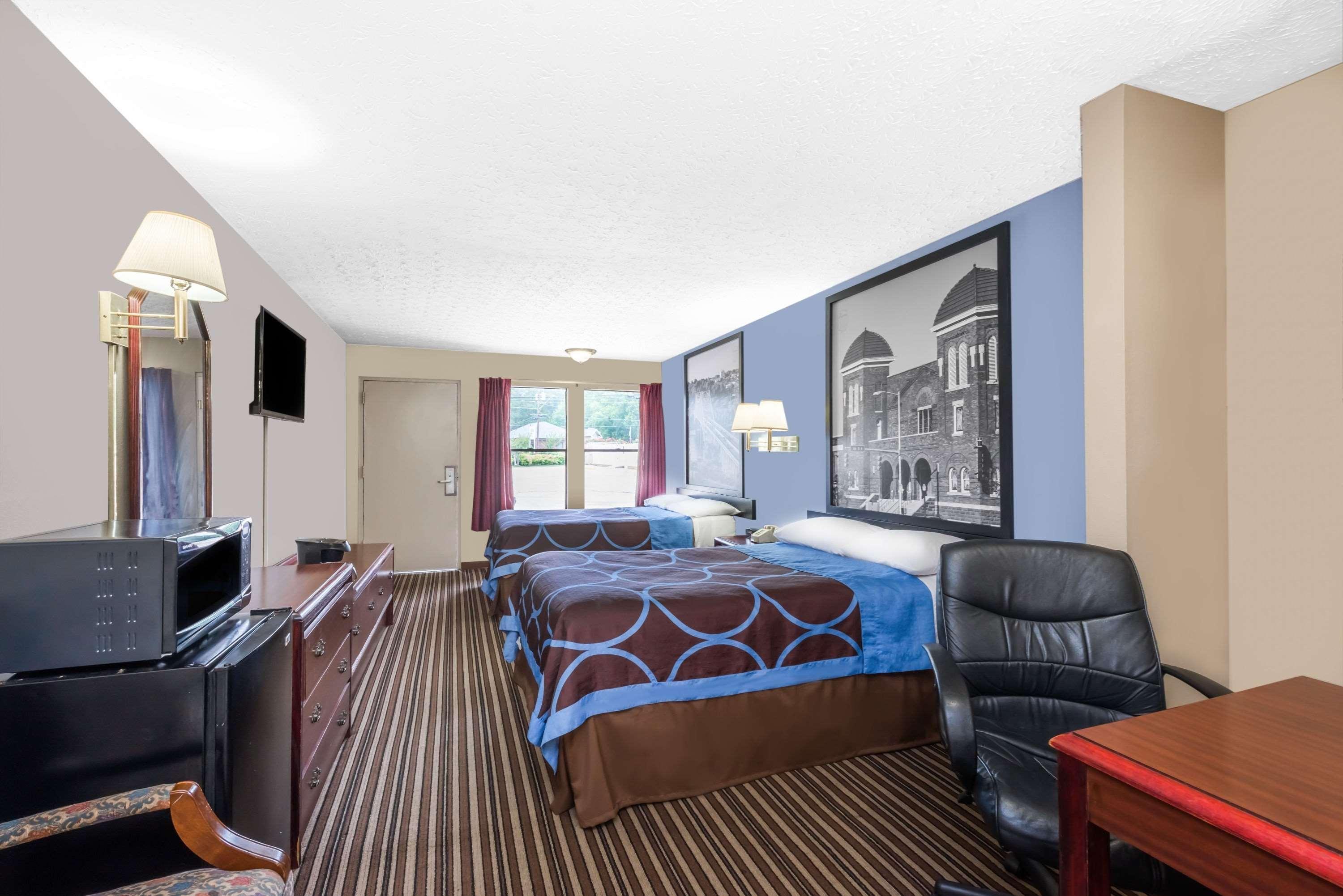 Super 8 By Wyndham Gadsden Al Hotel Luaran gambar
